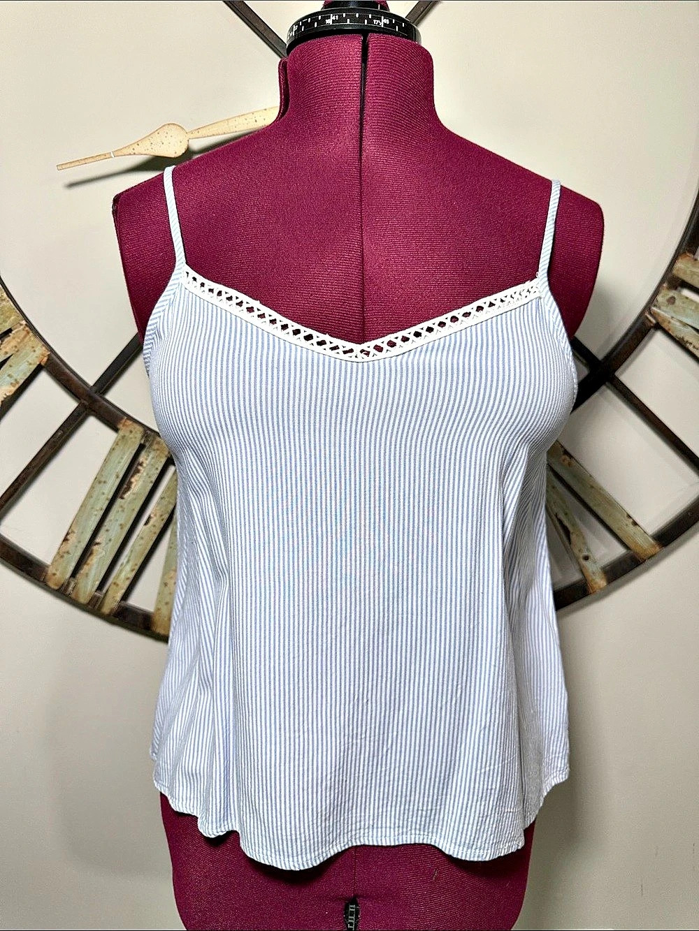 SO Striped Lace Trim Camisole in Blue & White Size Medium